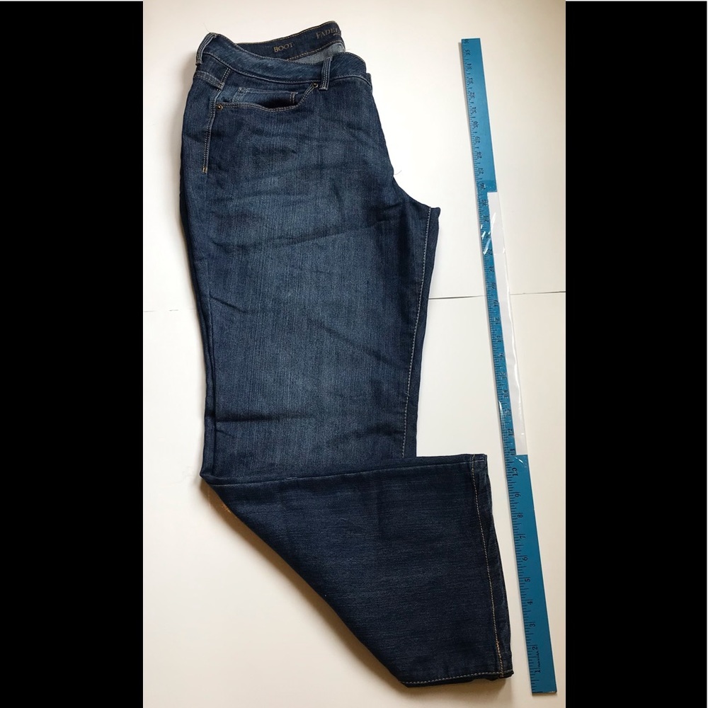 ♦️Sz 18P | Faded Glory | Boot Cut | Curvy Jean’s - Picture 3 of 6